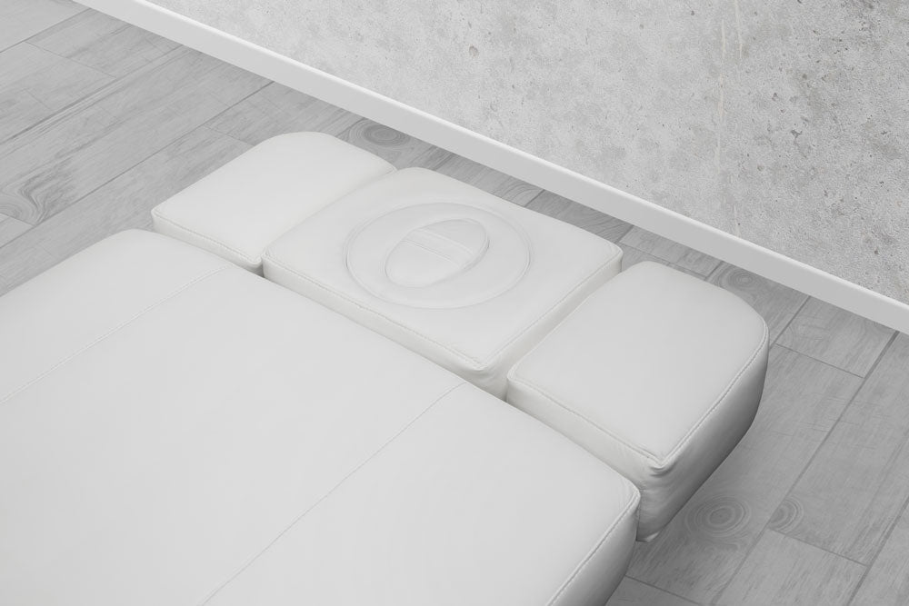 Dual headrest for spa tables